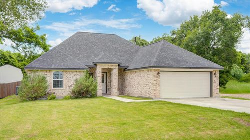 46 Nelson Ct, Jones Creek, TX, 77541-9743 | Card Image