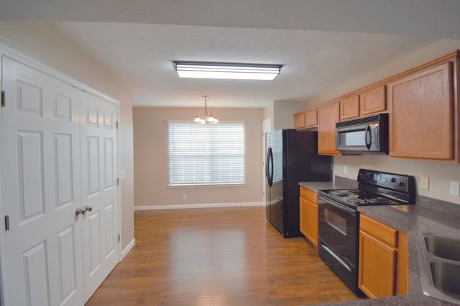 1028 Sitting Bull Xing, Townhouse with 2 bedrooms, 3 bathrooms and 2 parking in Murfreesboro TN | Image 4