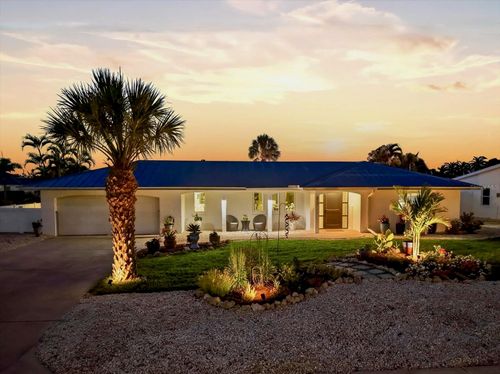 617 Dundee Lane, HOLMES BEACH, FL, 34217 | Card Image
