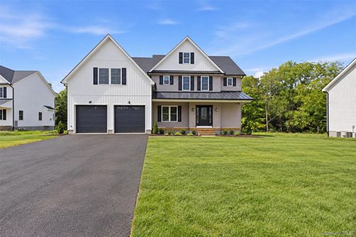 16 Alaina Way, Beekman, NY, 12570 | Card Image