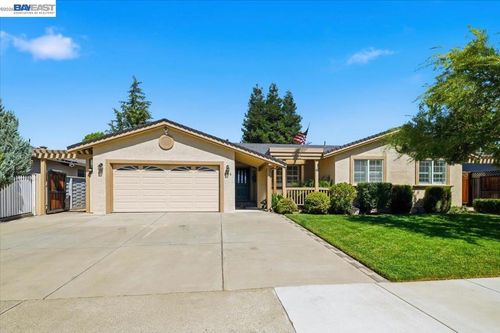 396 Ontario Dr, Livermore, CA, 94550-5209 | Card Image