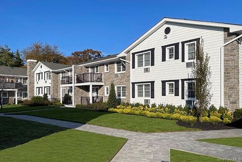 1b-07 Spinning Wheel Rd, Massapequa, NY, 11758-5665 | Card Image