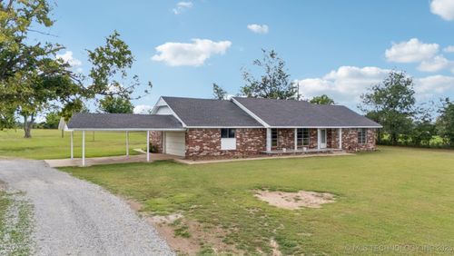10981 S Highway 66, Chelsea, OK, 74016-3180 | Card Image