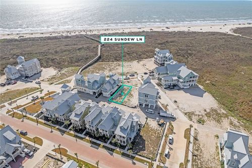 224 Sundew Ln, Port Aransas, TX, 78373-1599 | Card Image