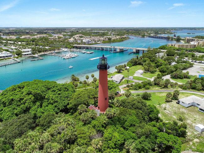 111 Ocean Dunes Cir, Condo with 2 bedrooms, 3 bathrooms and null parking in Jupiter FL | Image 26