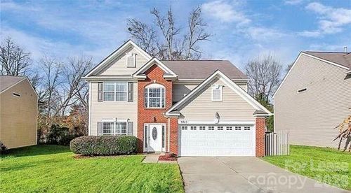 9315 Macquarie Ln, Charlotte, NC, 28227-6929 | Card Image