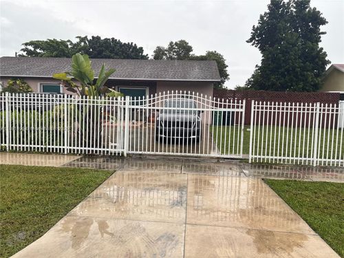 12601 Sw 268th St, Homestead, FL, 33032-7953 | Card Image