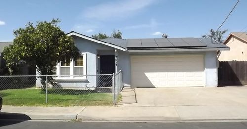3617 Nevada Ave, Riverbank, CA, 95367-2913 | Card Image