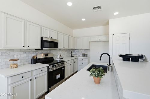 437 S 163rd Ln, Goodyear, AZ, 85338-2546 | Card Image