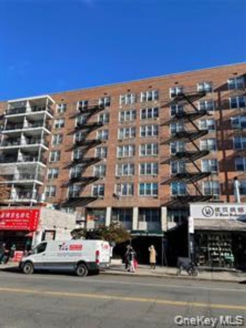 pr108-4125 Kissena Blvd, Flushing, NY, 11355-3150 | Card Image