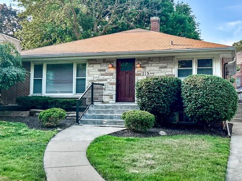 219 Spring Ave, Naperville, IL, 60540-4445 | Card Image