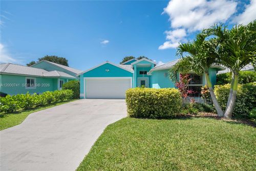 104 Old Jupiter Beach Rd, Jupiter, FL, 33477-5001 | Card Image