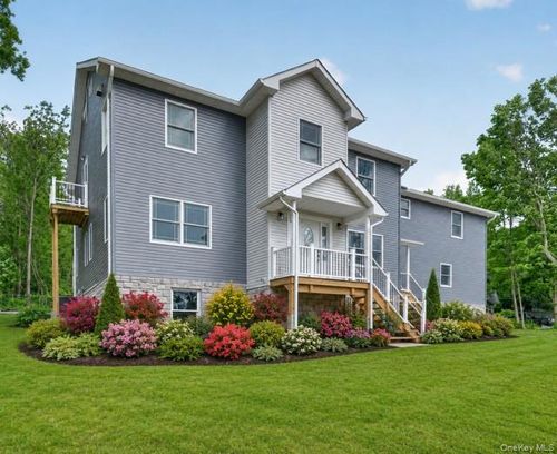 686 Depot Hill Rd, Poughquag, NY, 12570-5747 | Card Image