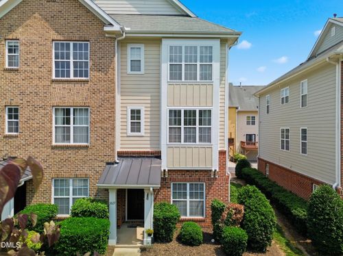 3827 Cary Glen Blvd, Cary, NC, 27519-1872 | Card Image