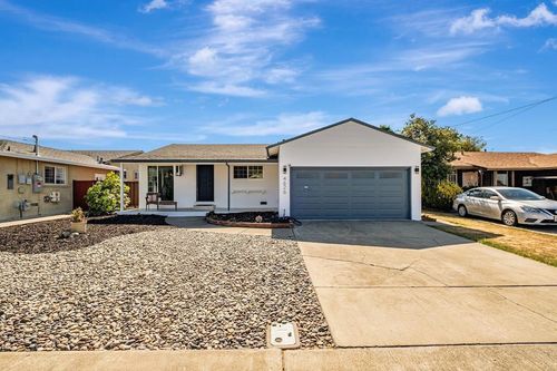 4626 Alhambra Dr, Fremont, CA, 94536-5427 | Card Image