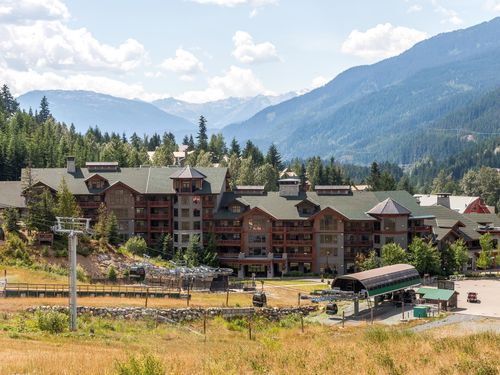 208-2202 Gondola Way, Whistler, BC, V8E0M7 | Card Image
