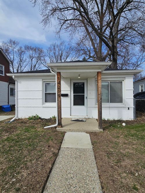 14219 Knox Ave, Warren, MI, 48089-5020 | Card Image