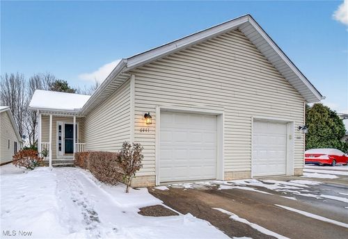 6441 Forest Park Dr, North Ridgeville, OH, 44039-1616 | Card Image