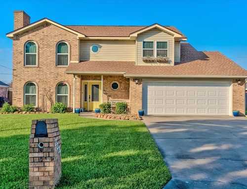 2331 Postoak Ln, Groves, TX, 77619-4929 | Card Image