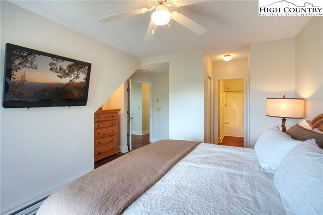 APT-132 - 165 Grandfather Cir, Condo with 2 bedrooms, 2 bathrooms and null parking in Seven Devils NC | Image 14