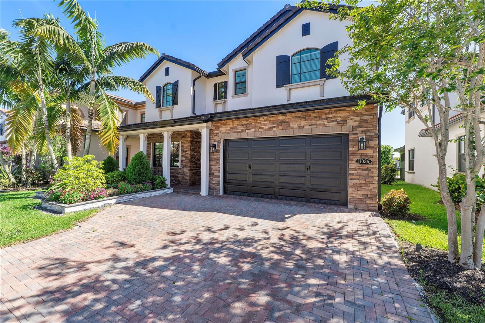 Residential Lease in Parkland 5