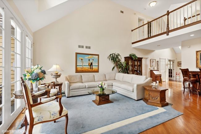 289 S South Shore Ln, House other with 3 bedrooms, 4 bathrooms and 2 parking in Lake Forest IL | Image 4