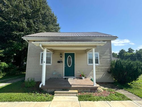 212 Grissom Ave, Mitchell, IN, 47446-1828 | Card Image