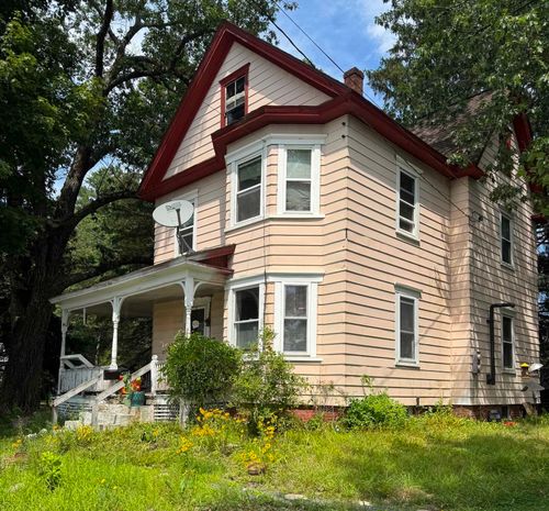 126 Park St, Northfield, NH, 03276-1546 | Card Image