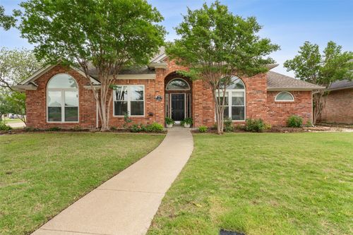 42 Alamosa Dr, Trophy Club, TX, 76262-5205 | Card Image