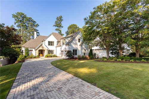 2696 Ashford Rd Ne, Brookhaven, GA, 30319-3260 | Card Image