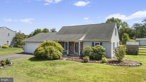 103 Sterling Dr, PERKASIE, PA, 18944-2448 | Card Image