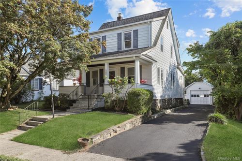733 Hoover Ave, Peekskill, NY, 10566-5507 | Card Image