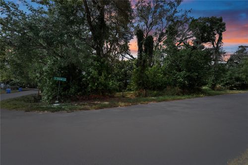 6430 N 49th St, Tampa, FL, 33610-3950 | Card Image