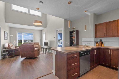2418-604 East Lake Boulevard Ne, Airdrie, AB, T4A0G5 | Card Image