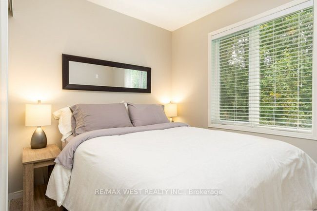 29 Sundial Crt, Condo with 4 bedrooms, 3 bathrooms and 1 parking in Collingwood ON | Image 13