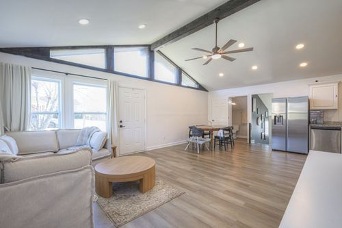 7 Roberts Ln, Lebanon, TN, 37087-9200 | Card Image