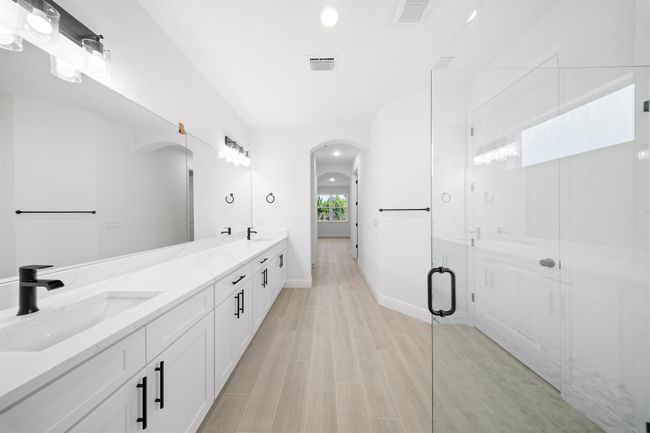 1765 Sw Columbia St, House other with 5 bedrooms, 3 bathrooms and null parking in Port St. Lucie FL | Image 15