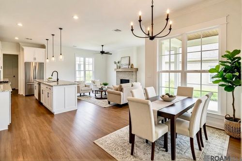 18014 Sunfield Dr, Greenwell Springs, LA, 70739-4308 | Card Image