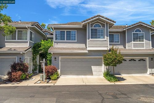 218 Country Meadows Ln, Danville, CA, 94506-6211 | Card Image