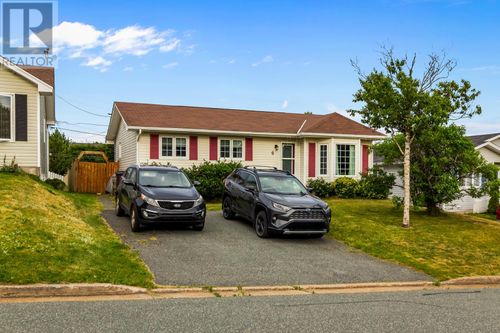 6 Grandy Cres, Mount Pearl, NL, A1N4X2 | Card Image