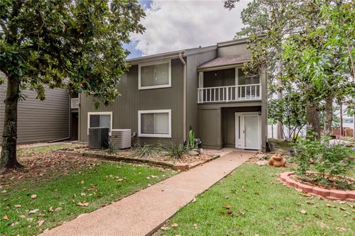 208 Waters Edge, Huntsville, TX, 77340 | Card Image