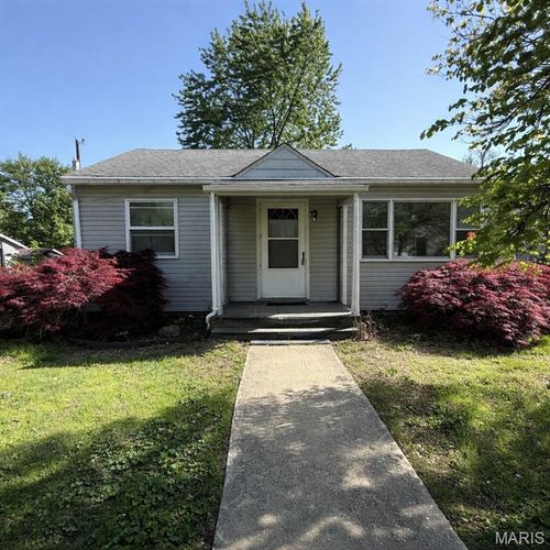 850 Whittier St, Wood River, IL, 62095-2355 | Card Image