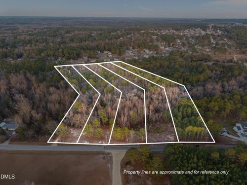 862 Roberts Rd, Sanford, NC, 27332-1568 | Card Image