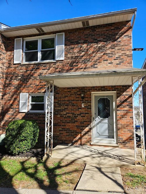 5638 Springdale Rd, Colerain Twp, OH, 45251-1840 | Card Image