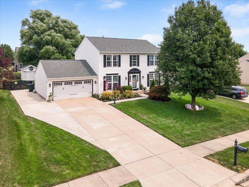 42 Ridge Wood Dr, Monroe, OH, 45050-1092 | Card Image
