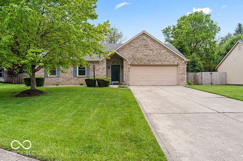 12645 Pine Grove Ct, Indianapolis, IN, 46236-9132 | Card Image