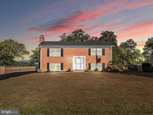 5051 Barley Dr, STEPHENS CITY, VA, 22655-2603 | Card Image