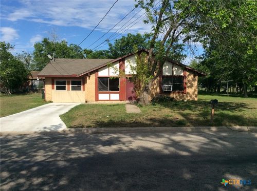 606 Woodworth Street, Cuero, TX, 77954 | Card Image