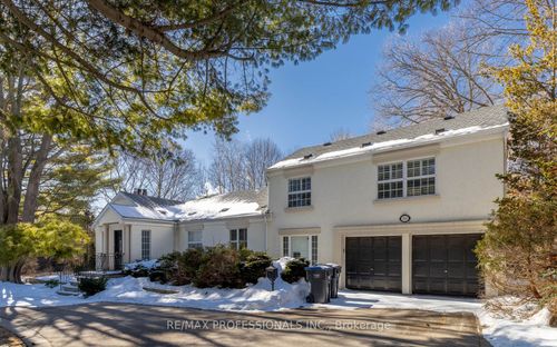 560 Meadow Wood Rd, Mississauga, ON, L5J2S3 | Card Image