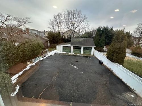 2nd-fl-38 Avenue B, North Hempstead, NY, 11050 | Card Image